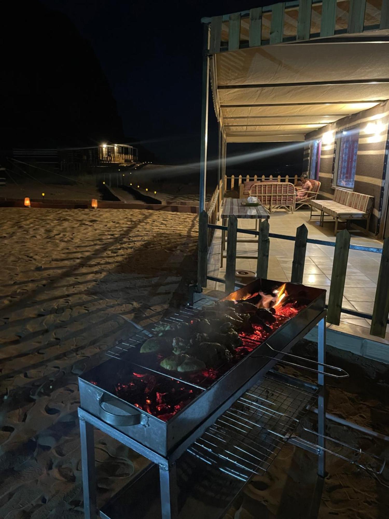 Hotel Zawaideh Desert Camp Wadi Rum Exterior foto